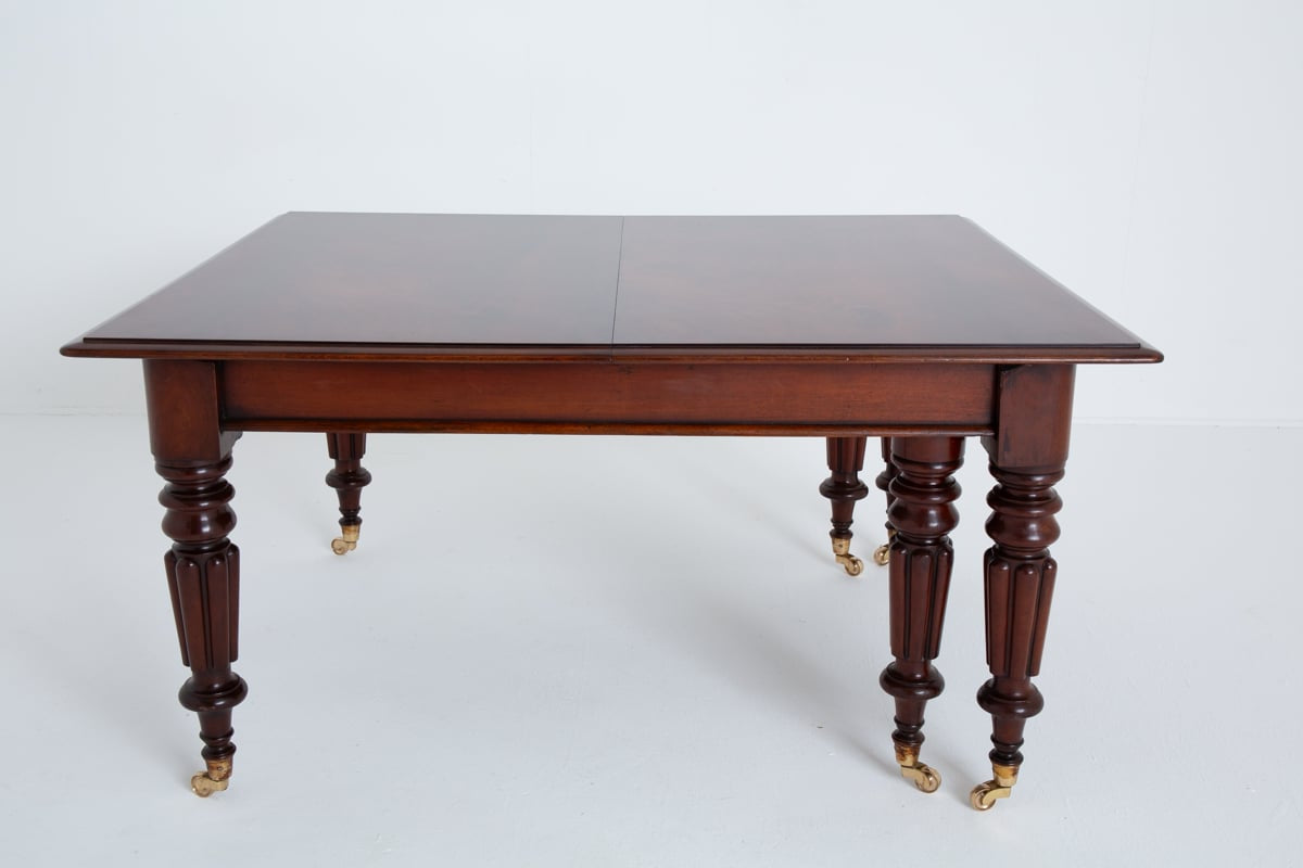 Wonderful 14 Seat William IV Mahogany Extending Dining Table