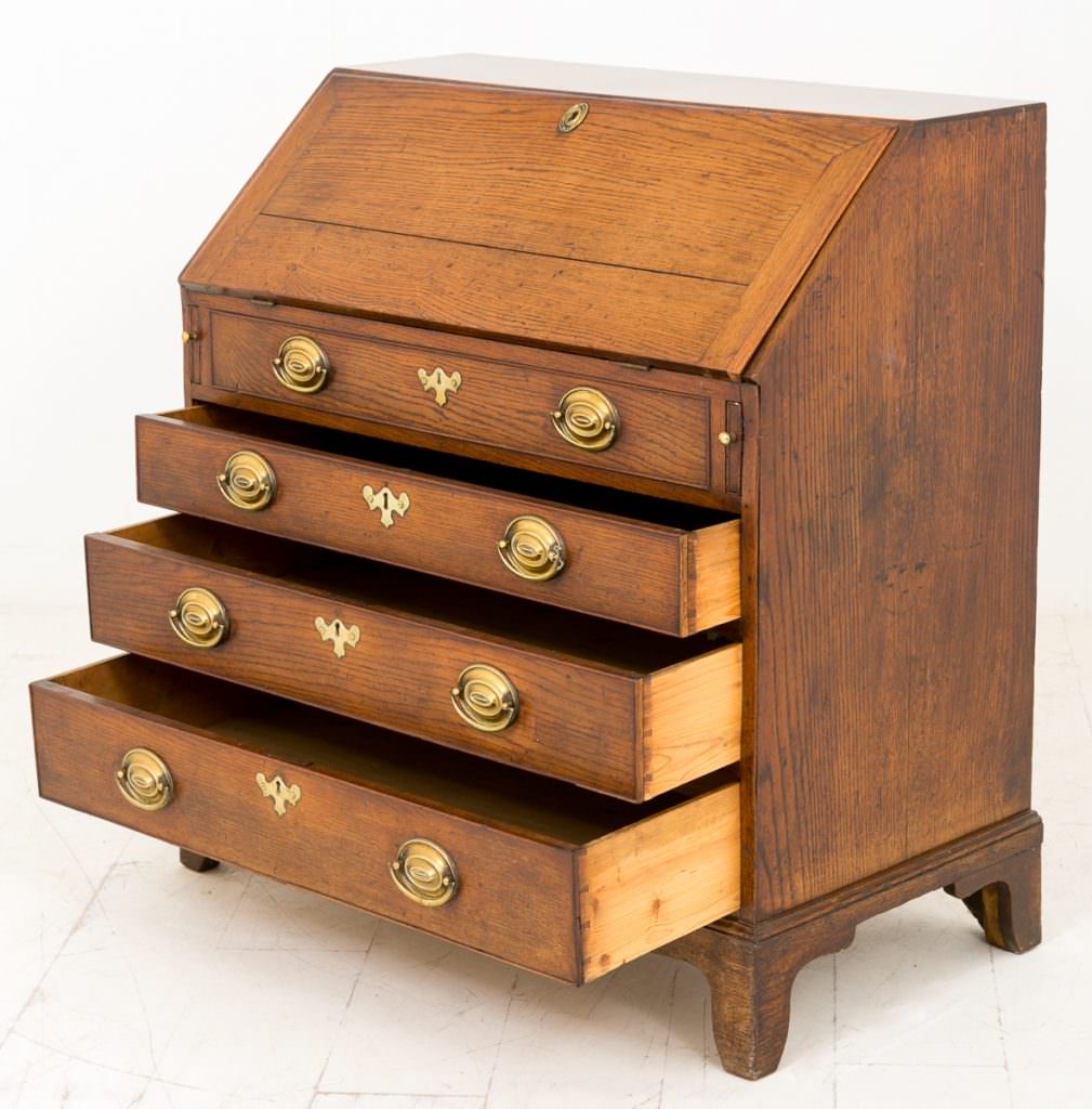 George III Elm Country Bureau