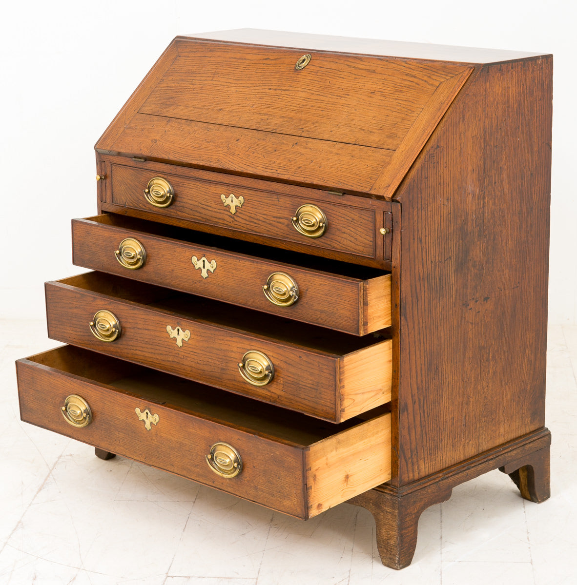 George III Elm Country Bureau