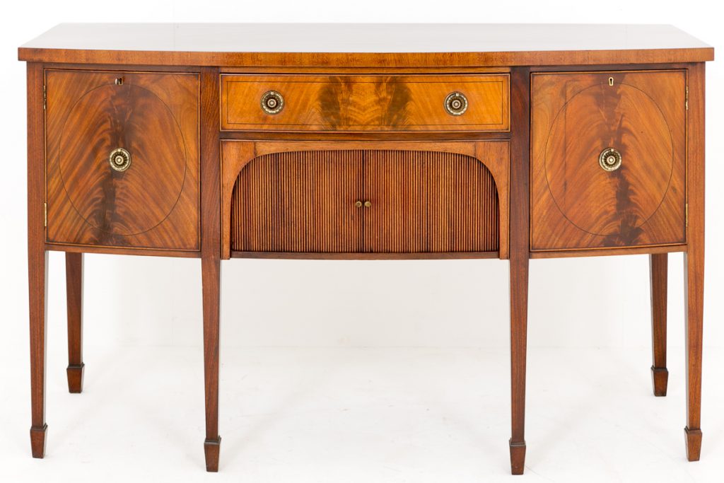 Georgian Style Mahogany Sideboard with Oak lined drawer