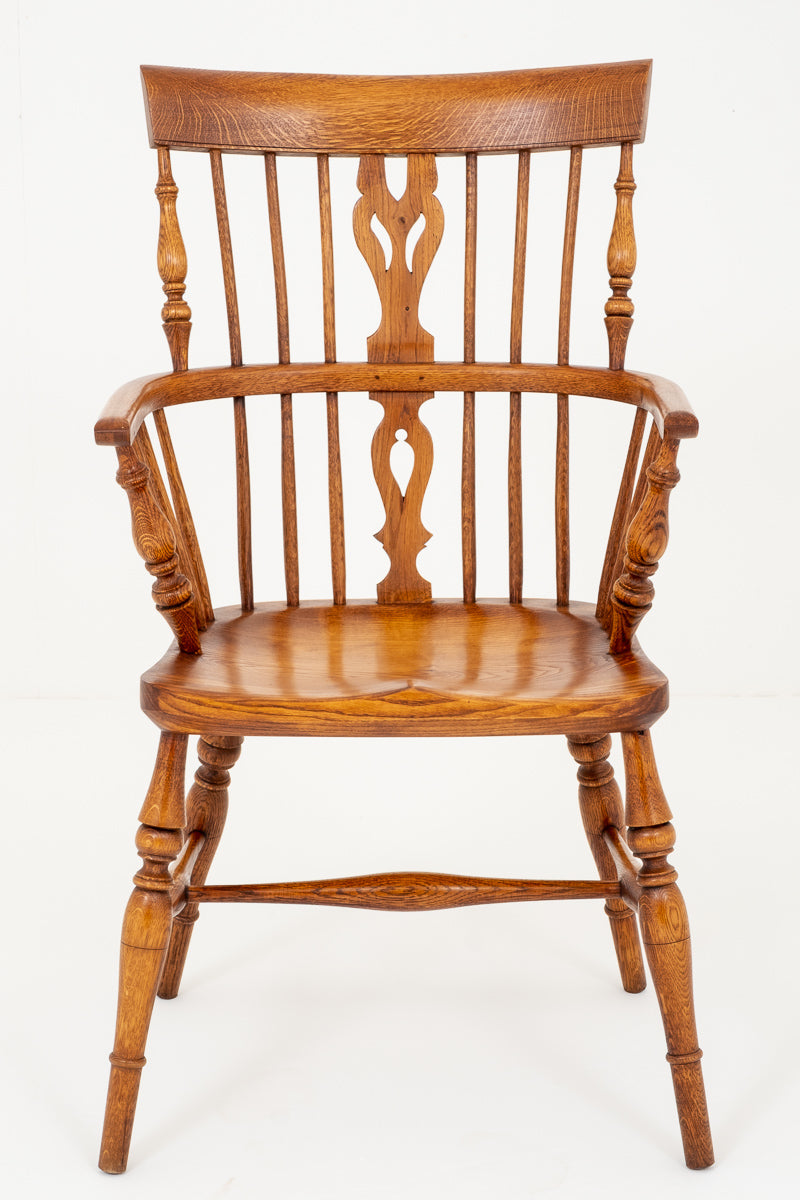Good Quality Elm and Oak Stick Back Country Chair