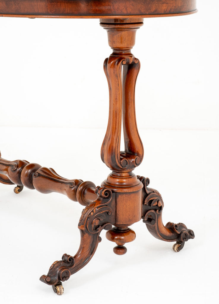 Very Pretty Victorian Burr Walnut Centre Table