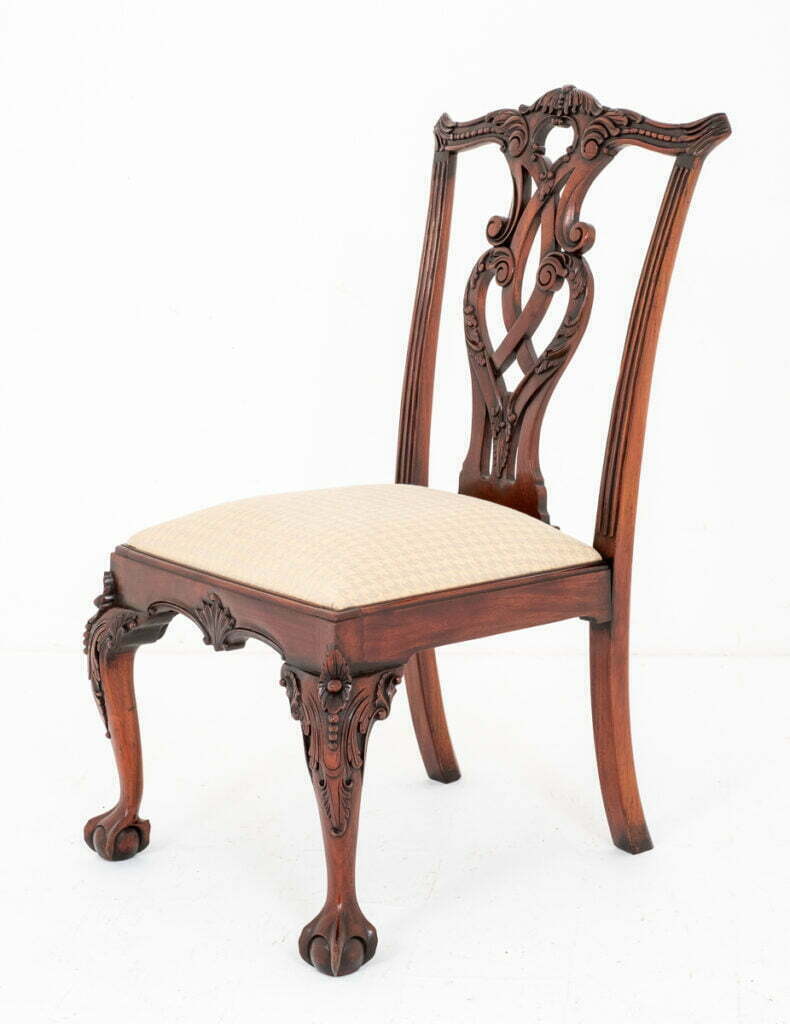 Good Set of 8 Chippendale Style Mahogany Dining Chairs
