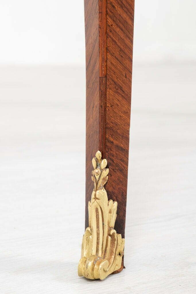 Elegant Satinwood and Ormolu Mounted Etagere