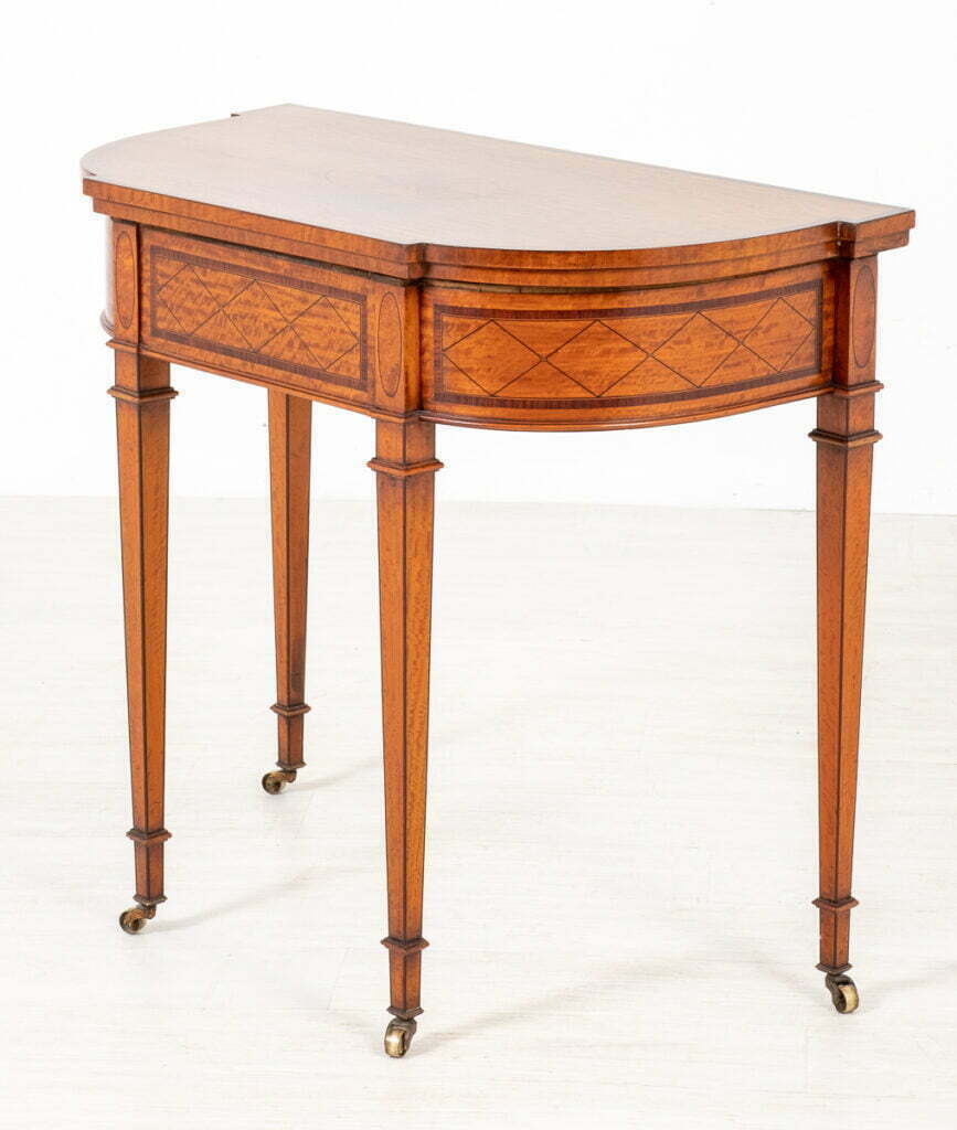 Satinwood Card table in the Hepplewhite Style