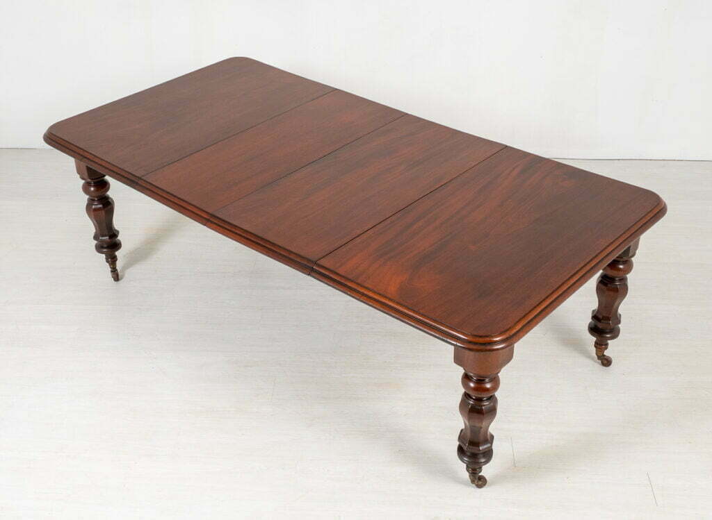 William IV Mahogany Extending Dining Table