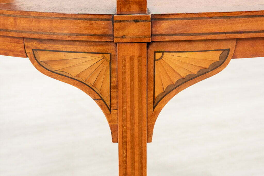 Good Quality Satinwood Etagere