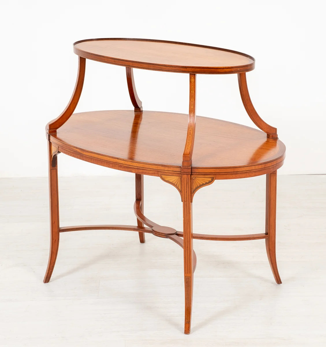 Good Quality Satinwood Etagere