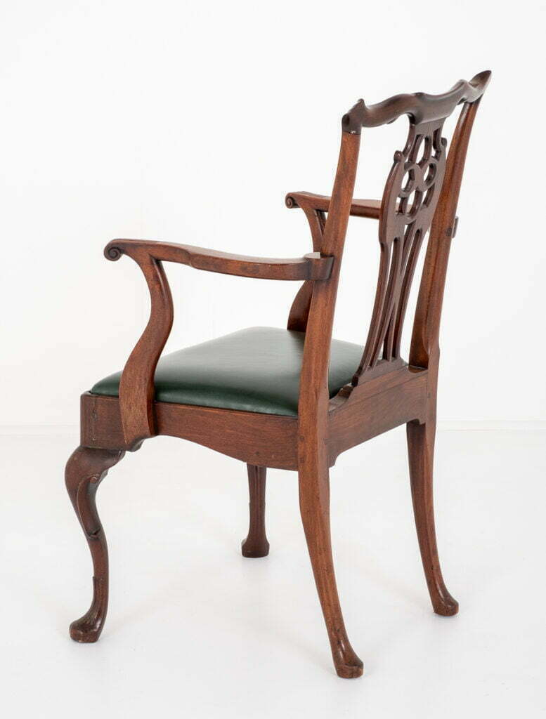 Nice Quality Chippendale Style Mahogany Carver Chair