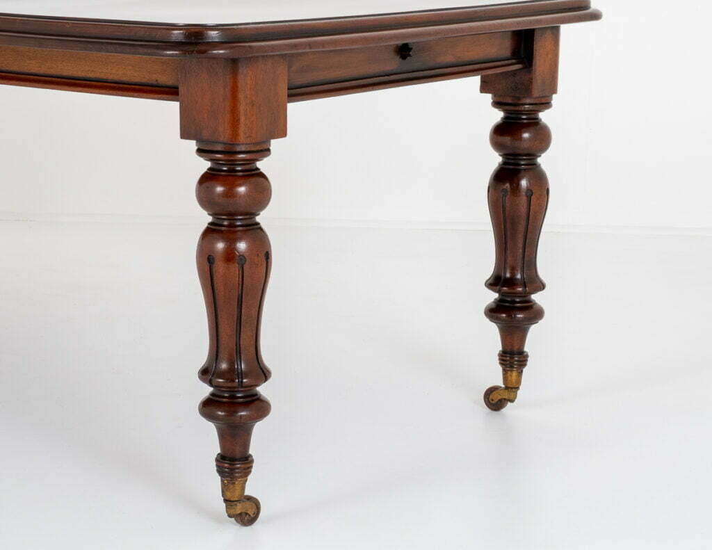 William IV Mahogany 2 Leaf Extending Dining Table