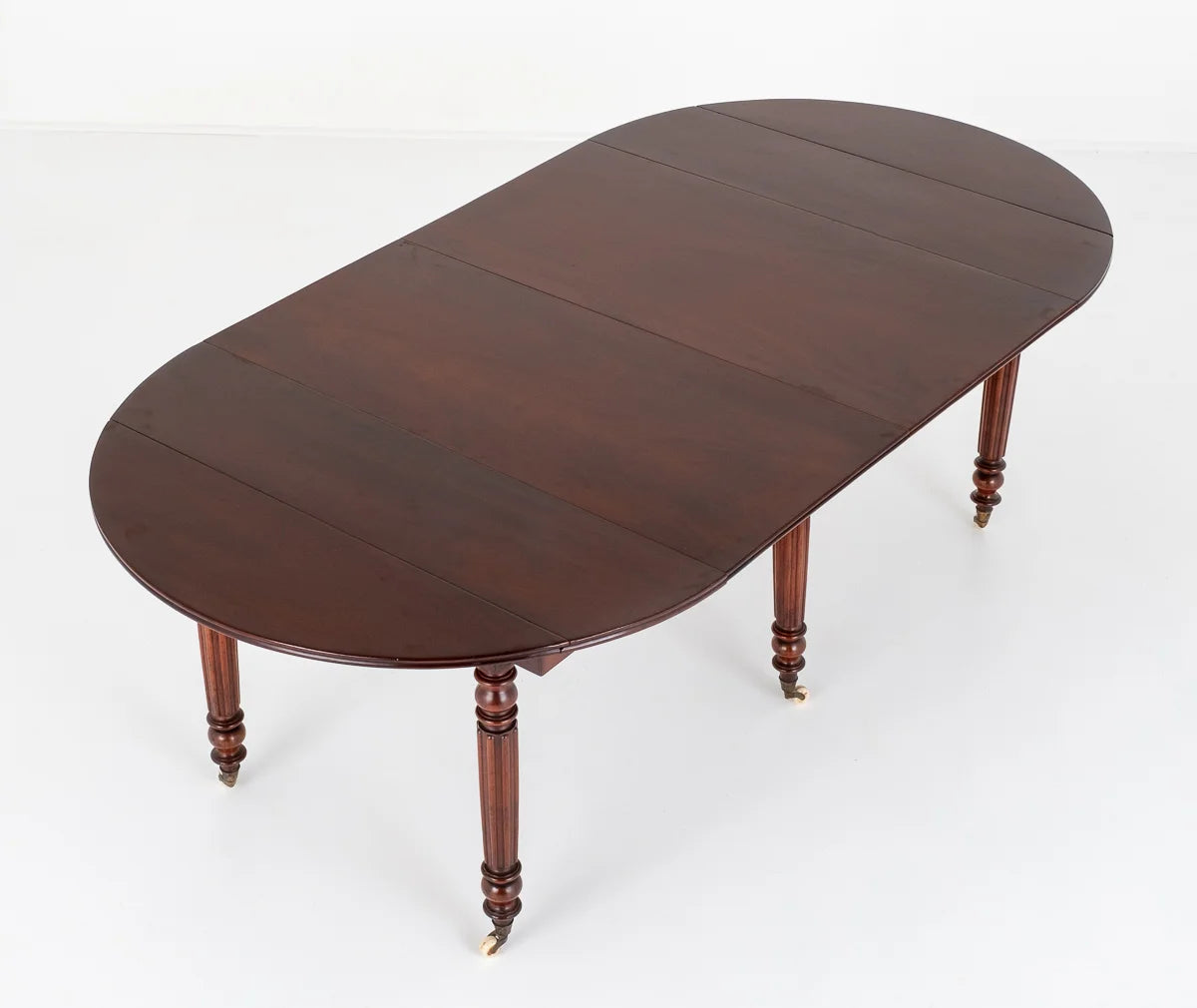 Unusual Mahogany Extending Dining Table