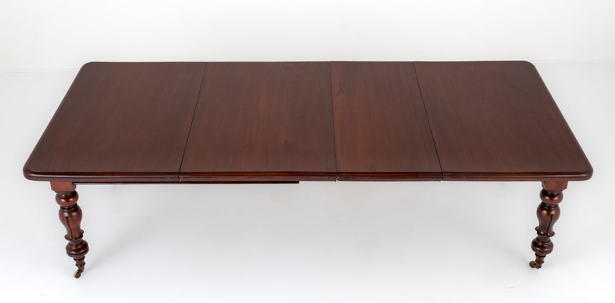 William IV Mahogany Extending Dining Table