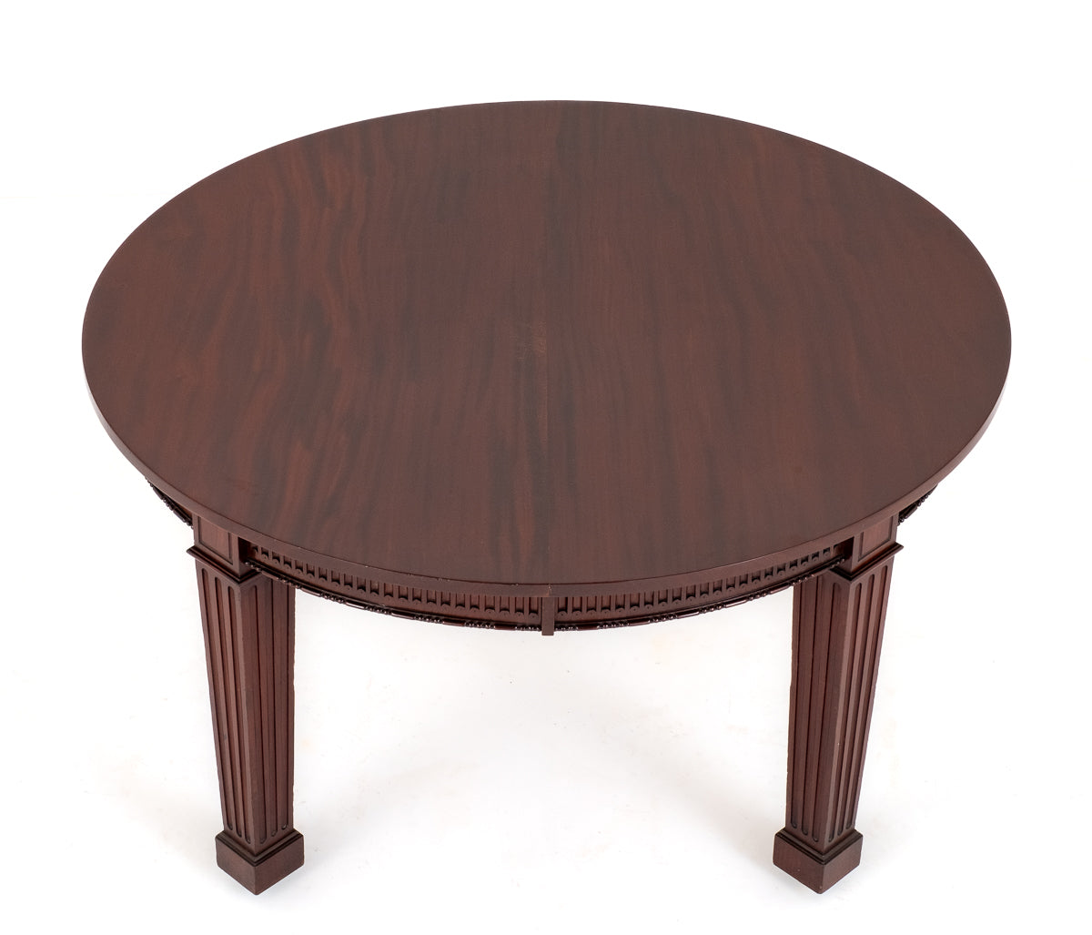 Good Quality Mahogany 2 Leaf Extending Dining Table