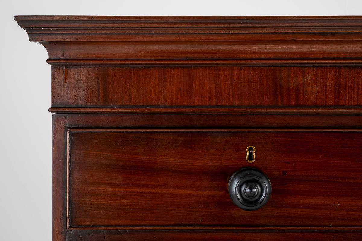 Georgian Mahogany Chest on Chest