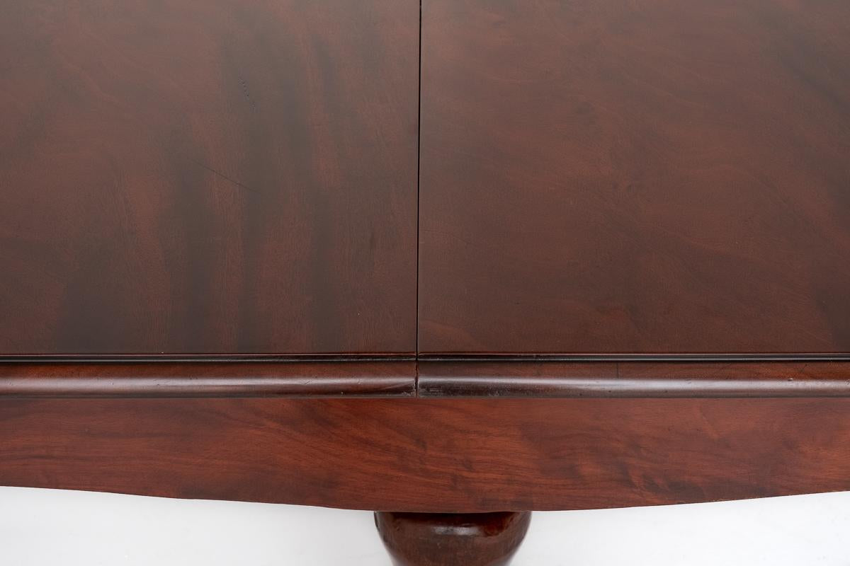 Magnificent 24 Seat Victorian Mahogany Extending Dining Table