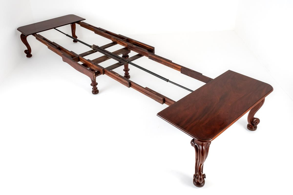 Magnificent 24 Seat Victorian Mahogany Extending Dining Table