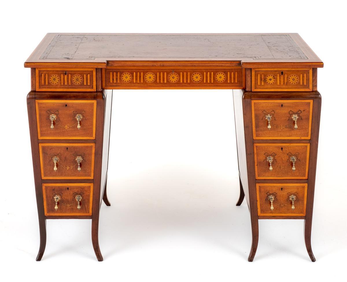 Pretty Mahogany Sheraton Revival Pedestal Desk
