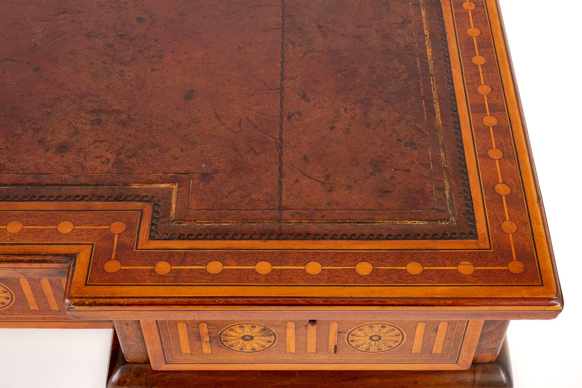 Pretty Mahogany Sheraton Revival Pedestal Desk
