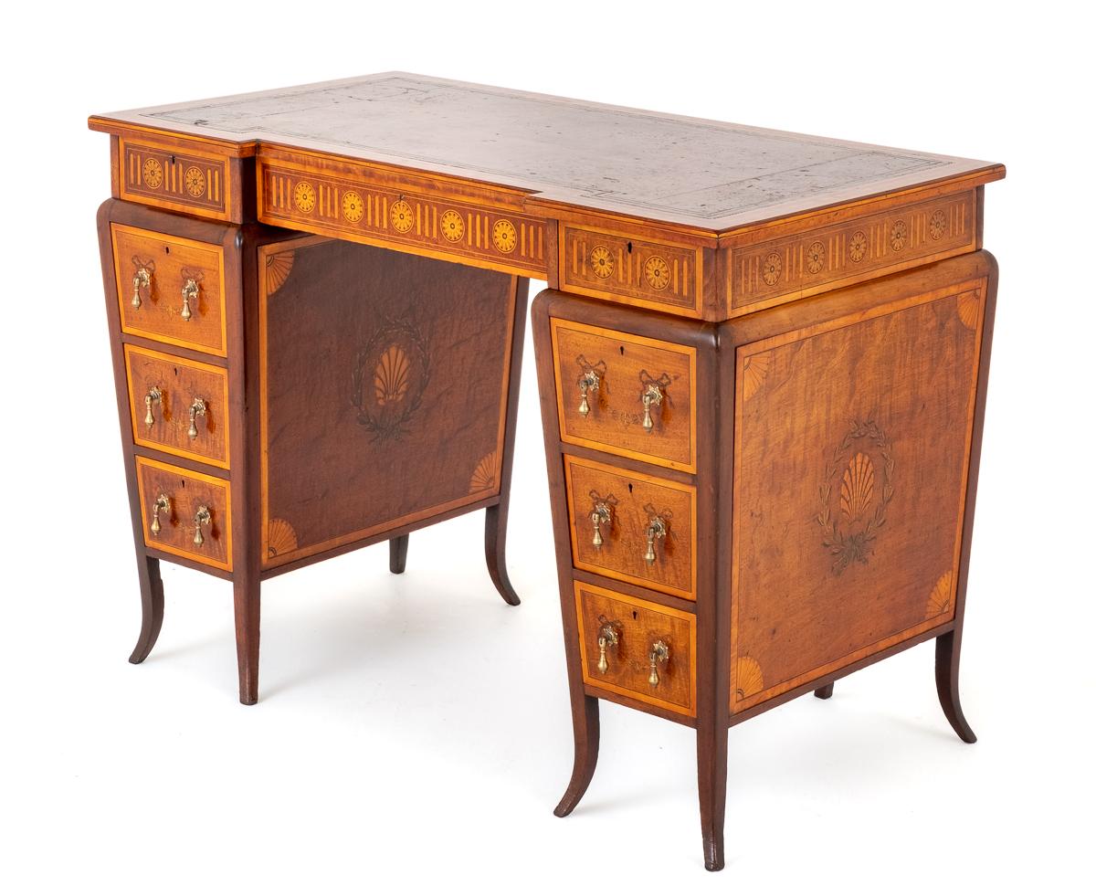 Pretty Mahogany Sheraton Revival Pedestal Desk