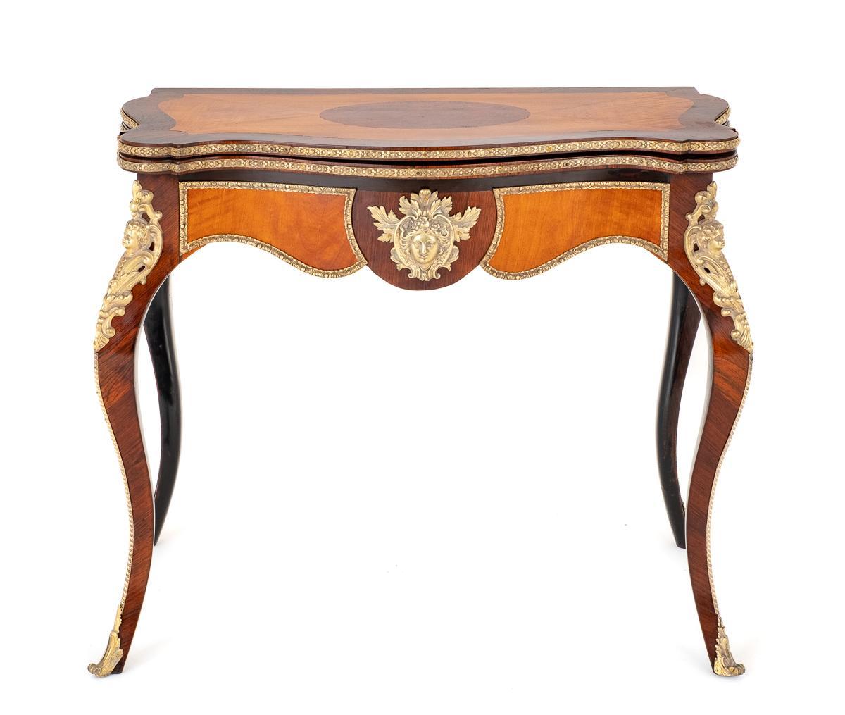 Good Quality Mahogany and Rosewood French Card Table