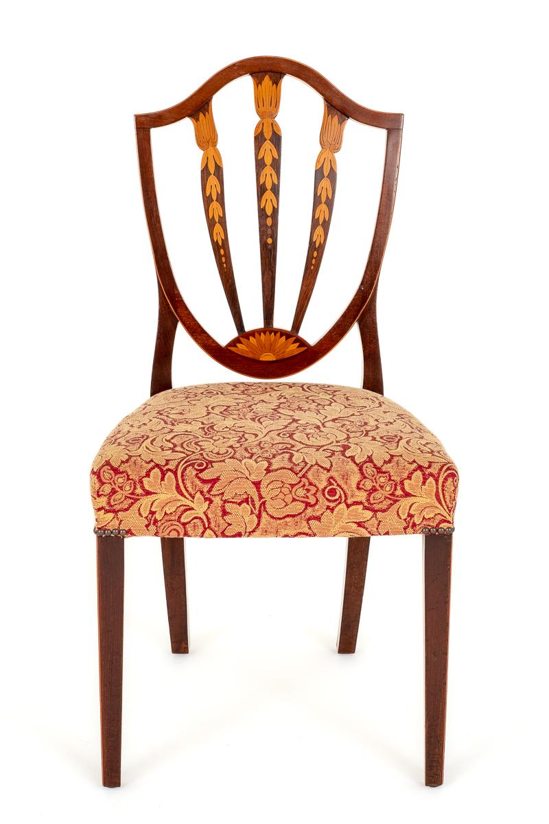 Set of 6 Mahogany Hepplewhite Style Inlaid Dining Chairs