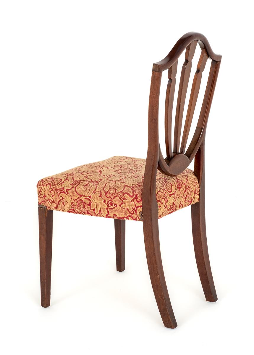 Set of 6 Mahogany Hepplewhite Style Inlaid Dining Chairs