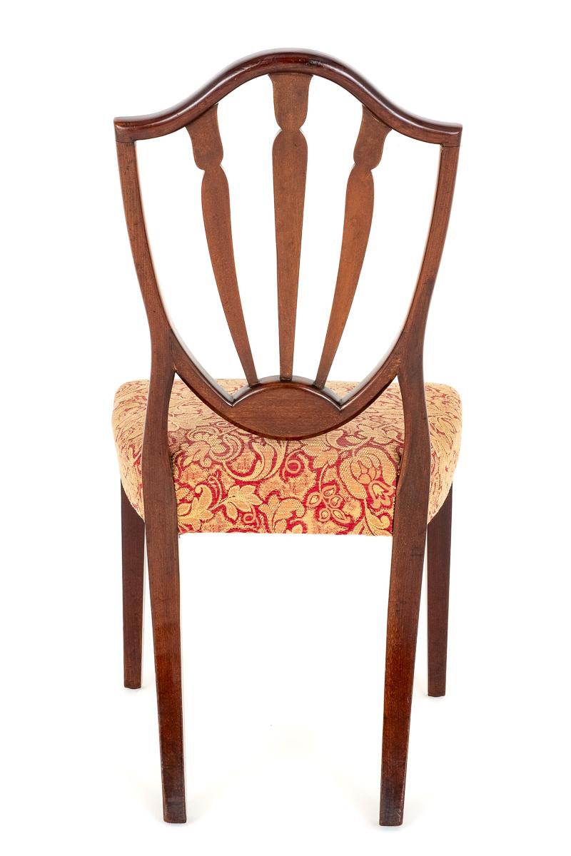 Set of 6 Mahogany Hepplewhite Style Inlaid Dining Chairs