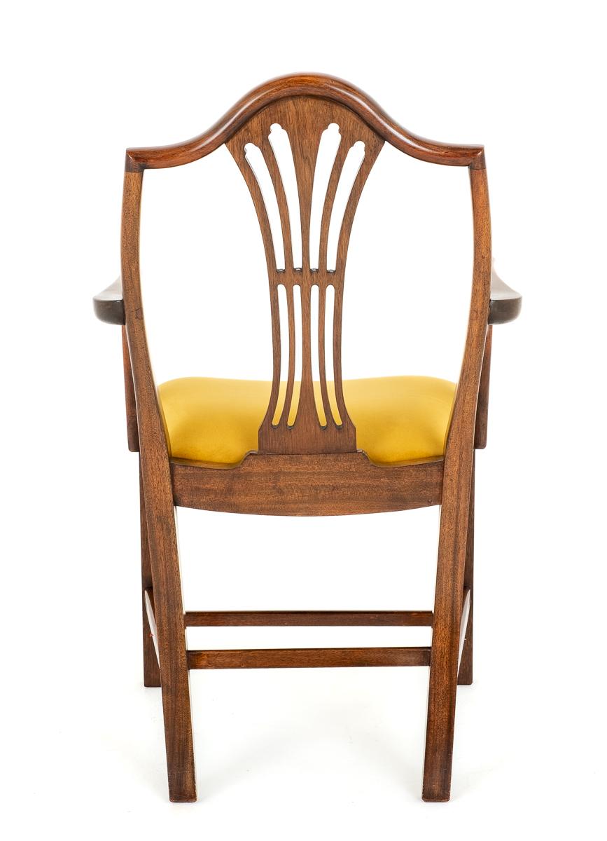 Set of 8 ( 6 + 2 )Hepplewhite Revival Mahogany Dining Chairs