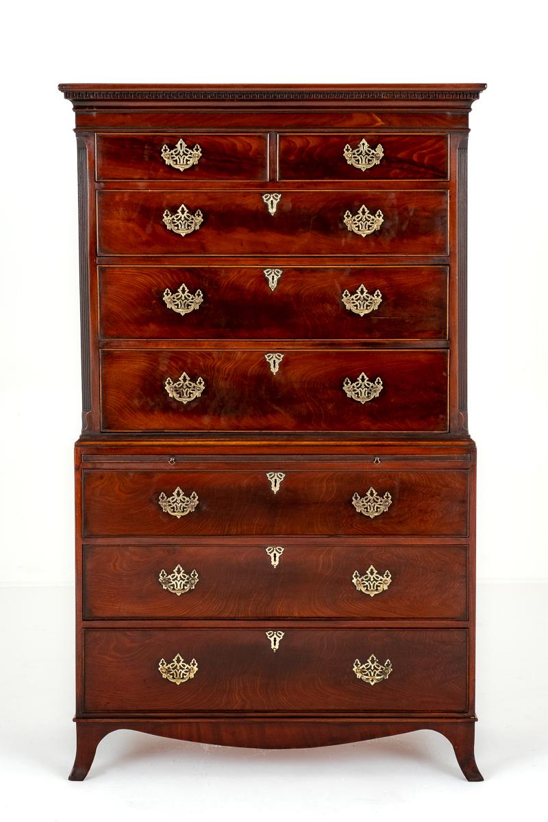 Georgian Mahogany Chest on Chest.