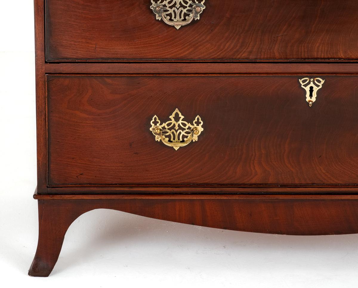 Georgian Mahogany Chest on Chest.