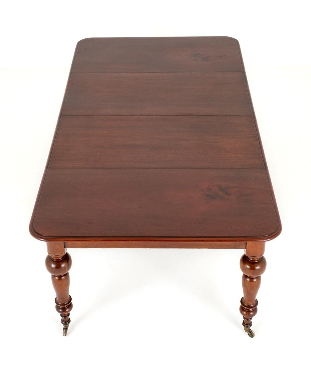 Long Victorian Mahogany Extending Dining Table