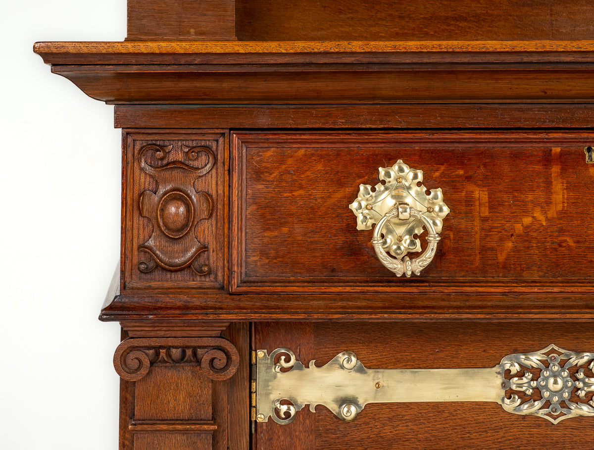 Outstanding Oak Arts and Crafts Side Cabinet