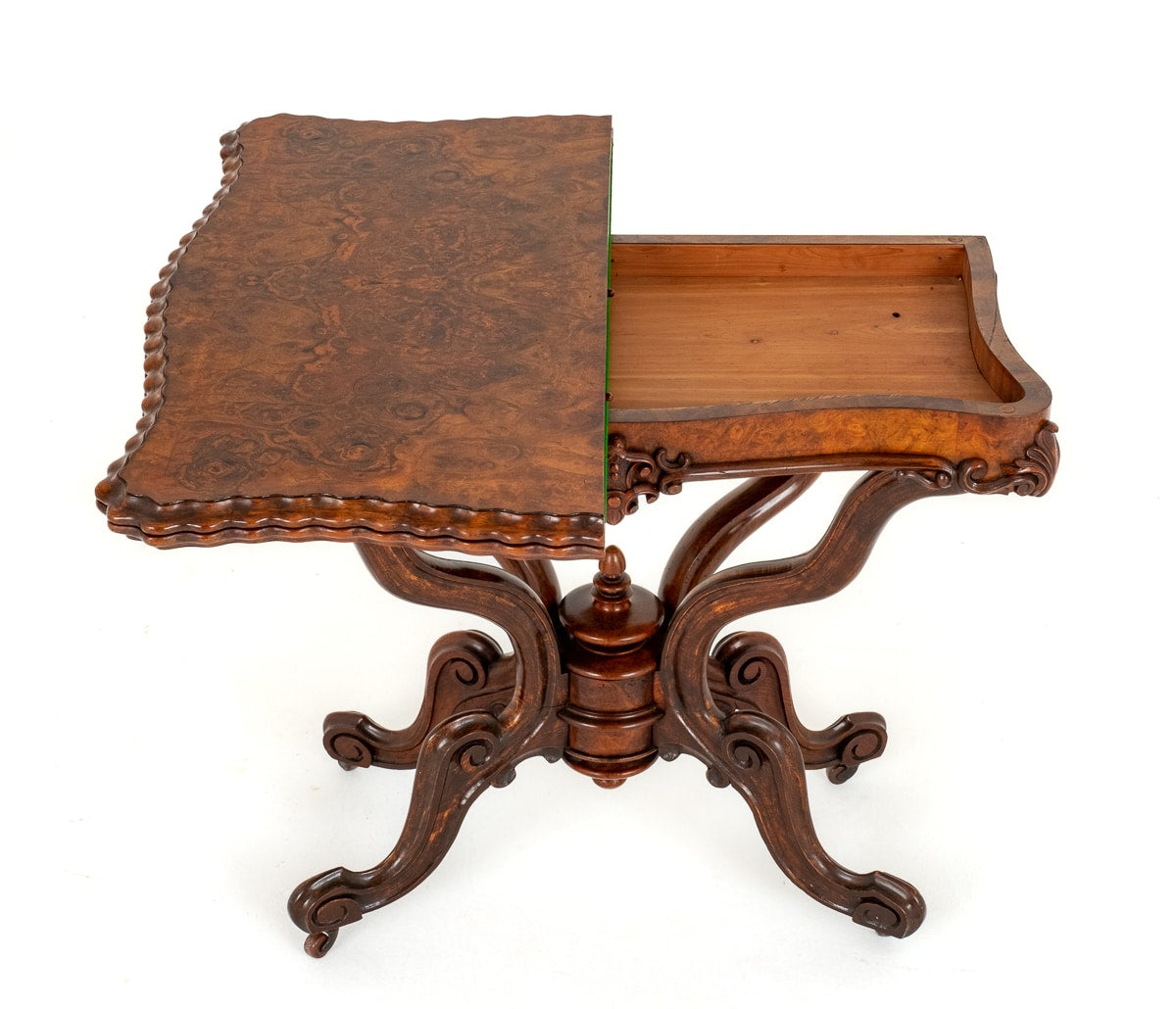 Fantastic Quality Victorian Burr Walnut Card Table