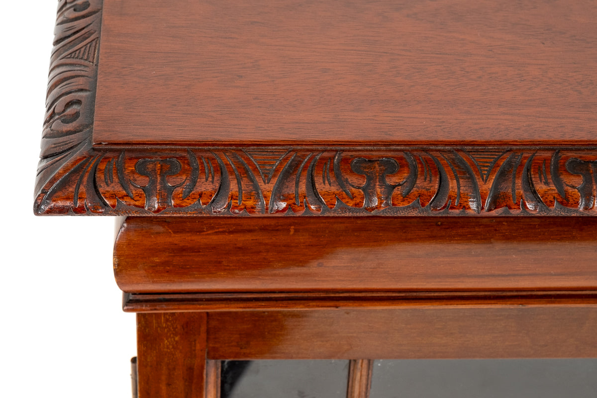 Impressive Mahogany Chippendale style 4 door breakfront bookcase