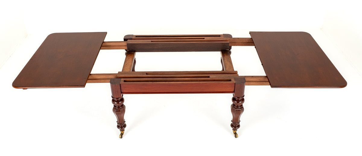 Rectangular William IV mahogany Extending Dining Table