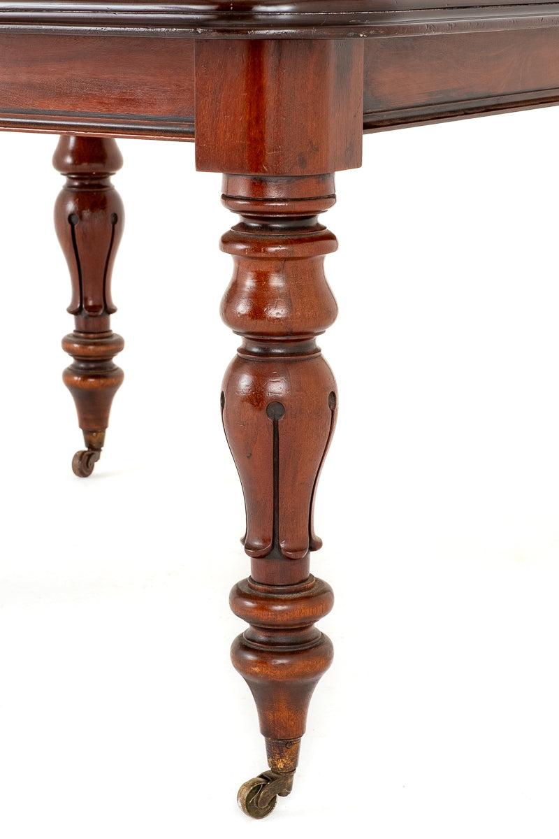 Rectangular William IV mahogany Extending Dining Table