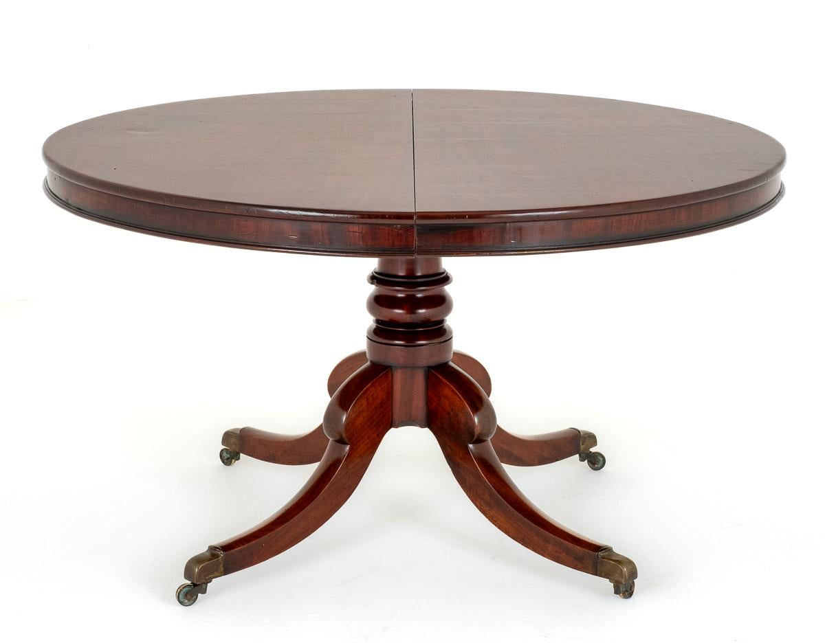Regency Mahogany Circular Extending Dining Table