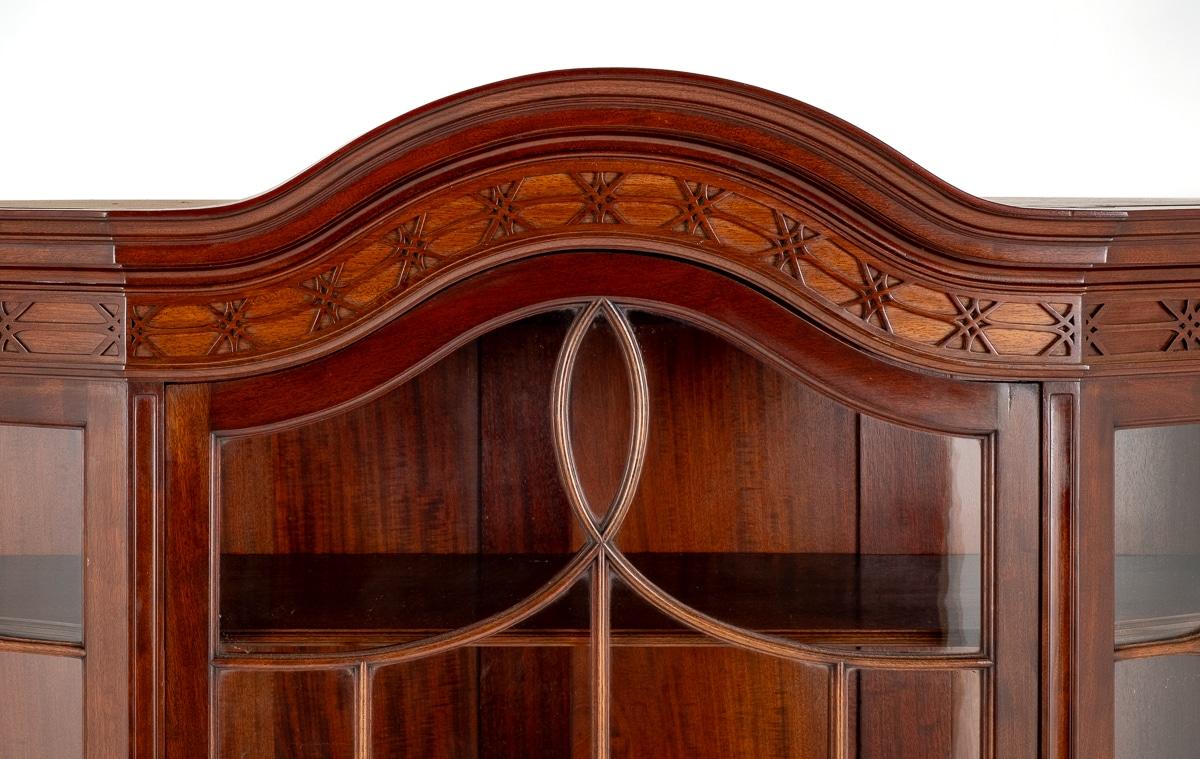 Good Quality Mahogany Display Cabinet.