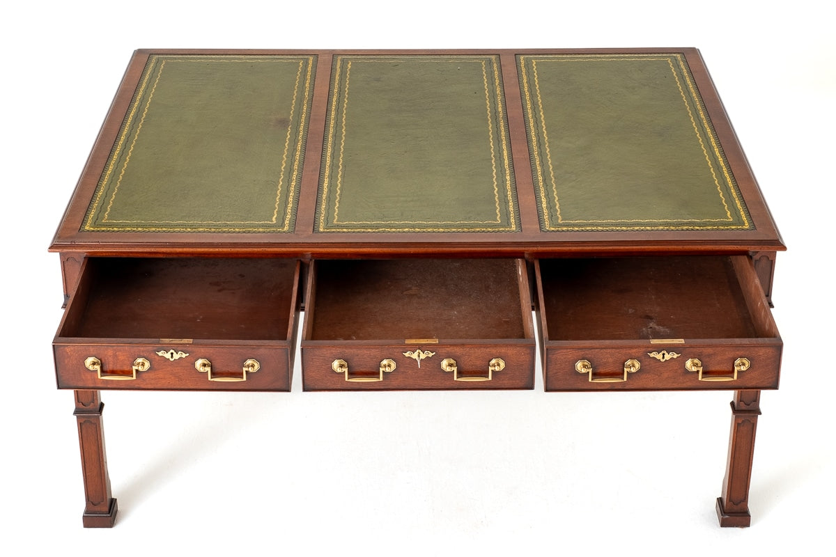 Impressive Mahogany Chippendale Style Writing Table