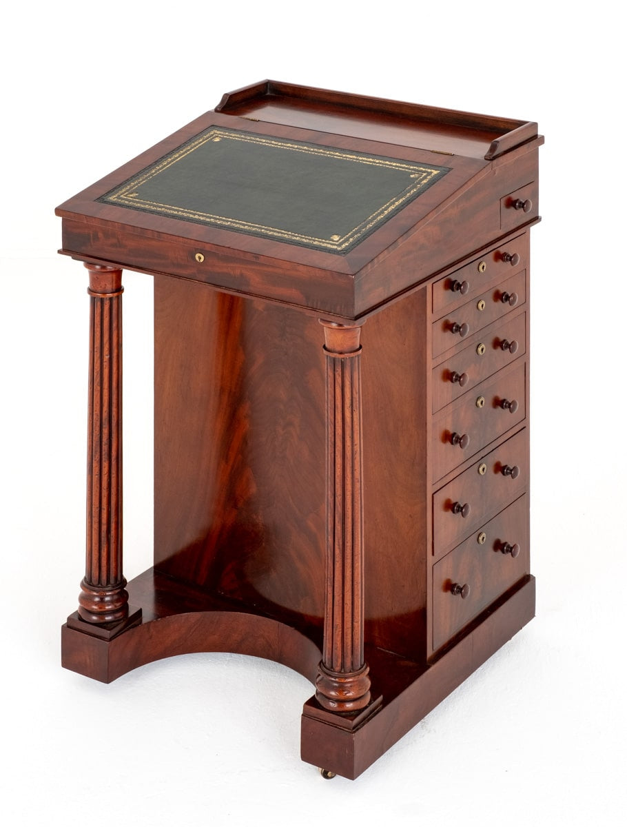 Regency Mahogany Davenport