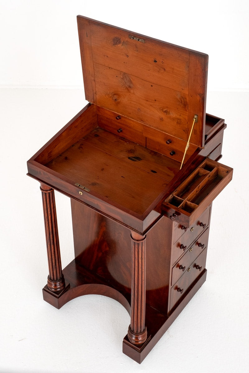 Regency Mahogany Davenport
