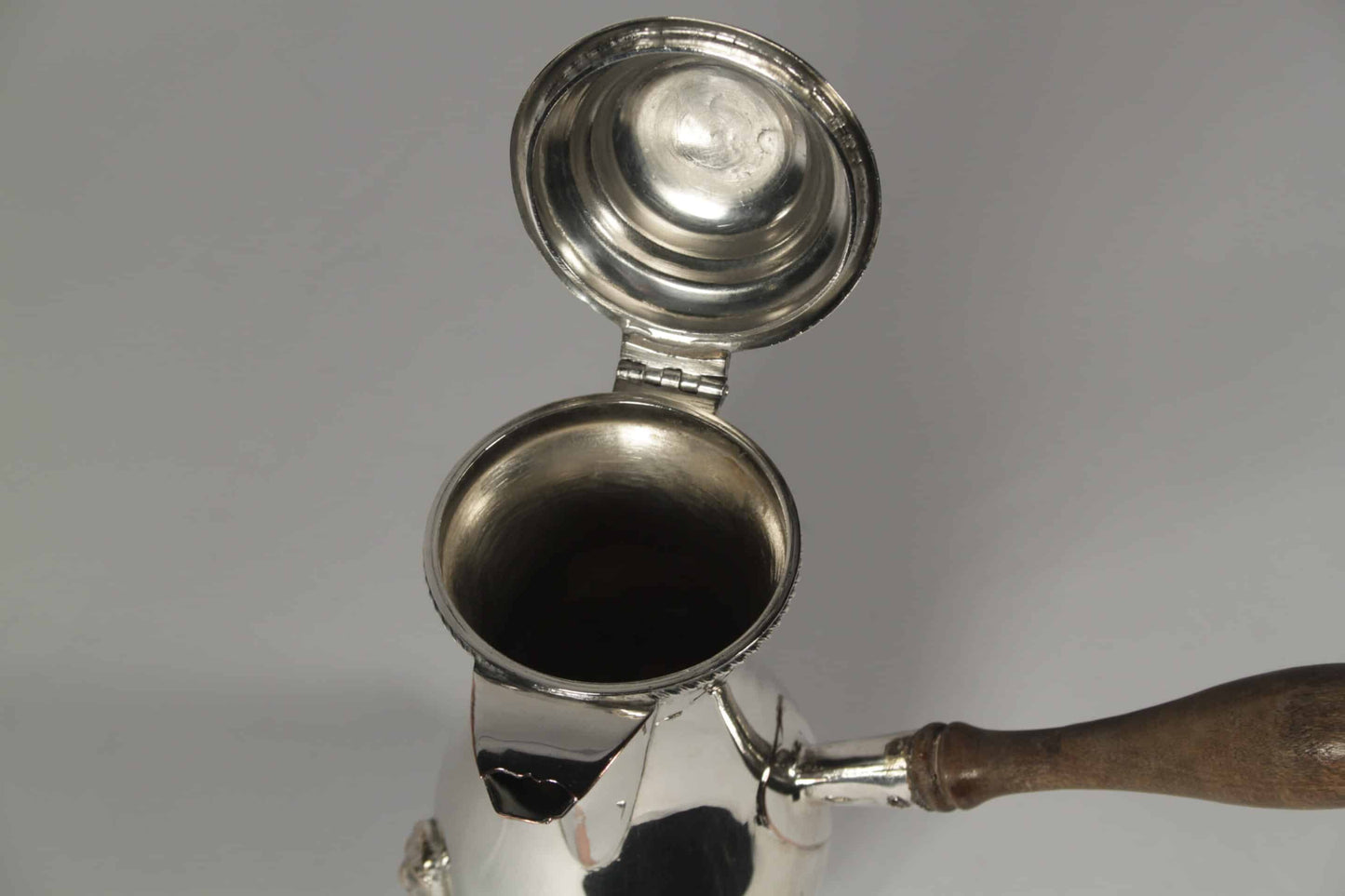 18th Century Style Silver Plate Hot Chocolate / Coffee Pot