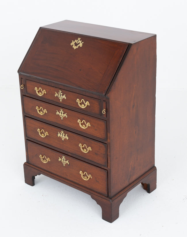 Georgian Mahogany Bureau of Small Proportions
