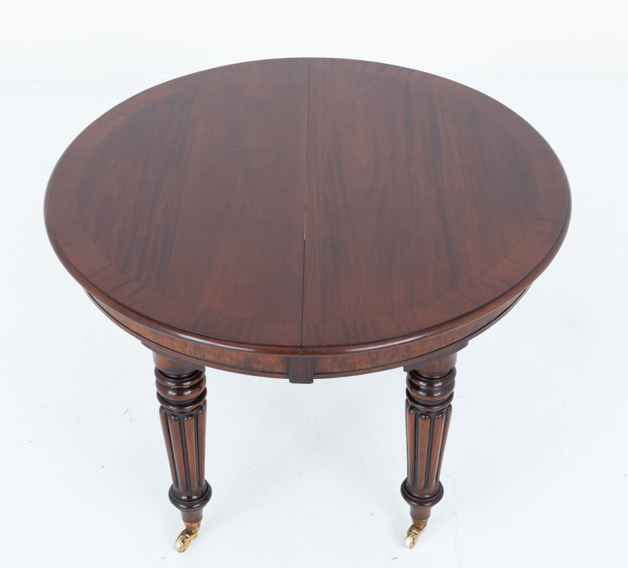 William IV Mahogany Extending Dining Table