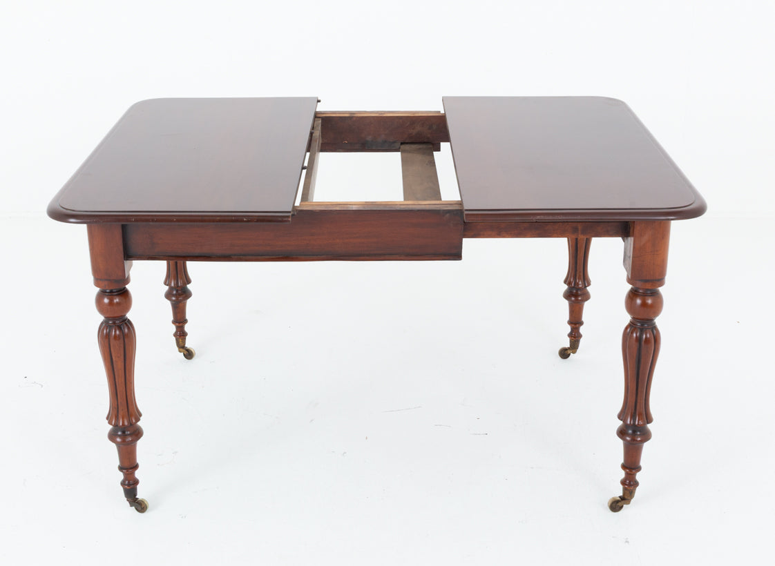 Early Victorian 1 Leaf Extending Dining Table