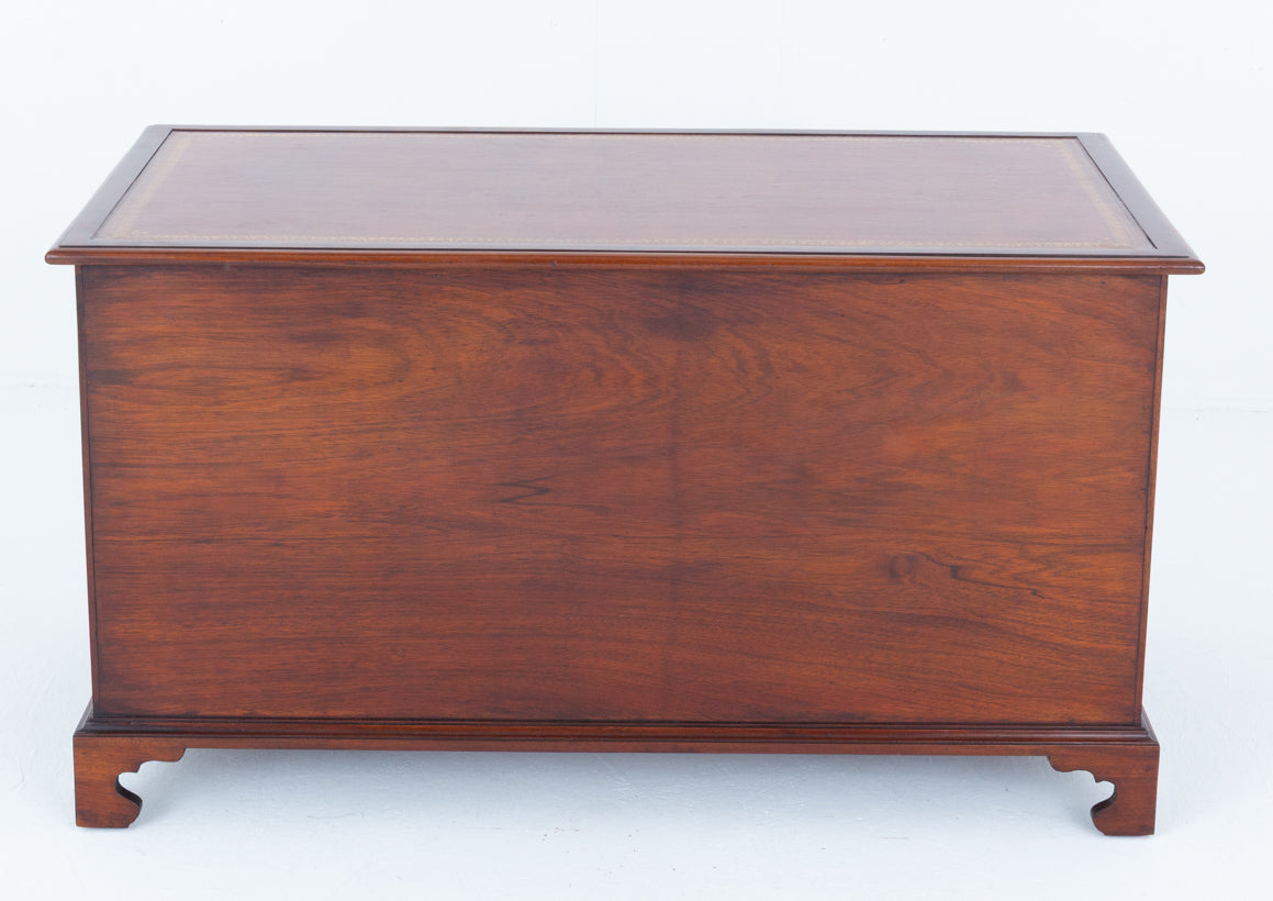 Georgian Mahogany Desk