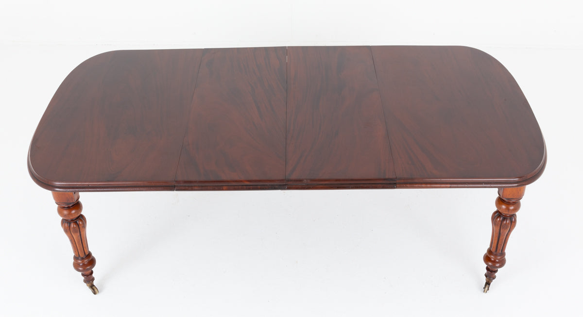 Early Victorian Mahogany Extending Dining Table with Fluted Legs