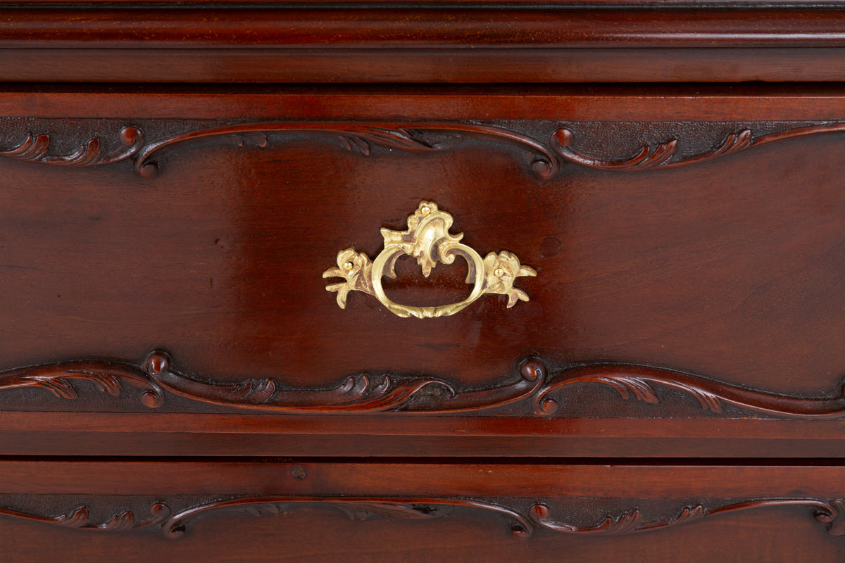 Wonderful Mahogany Chippendale Style Linen Press.