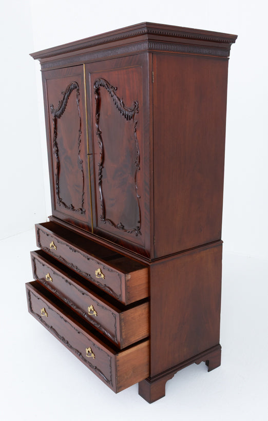Wonderful Mahogany Chippendale Style Linen Press.