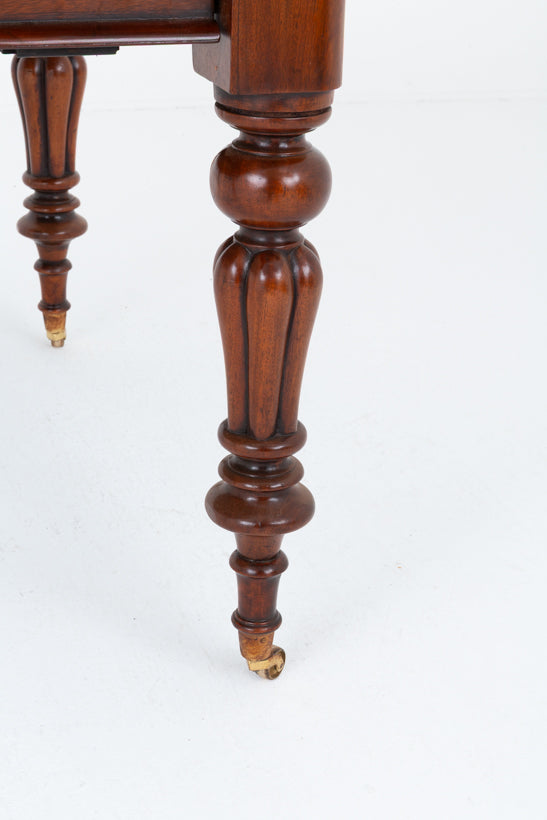 William IV Mahogany 8 - 10 Seat Extending Dining Table